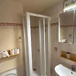 4 Pers Au Pied Des Pistes Avec Garage - Fr-1-814-127 Apartamento