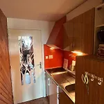 4 Pers Au Pied Des Pistes Avec Garage - Fr-1-814-127 Apartment