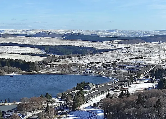 4 Pers Au Pied Des Pistes Avec Garage - Fr-1-814-127 Apartment *